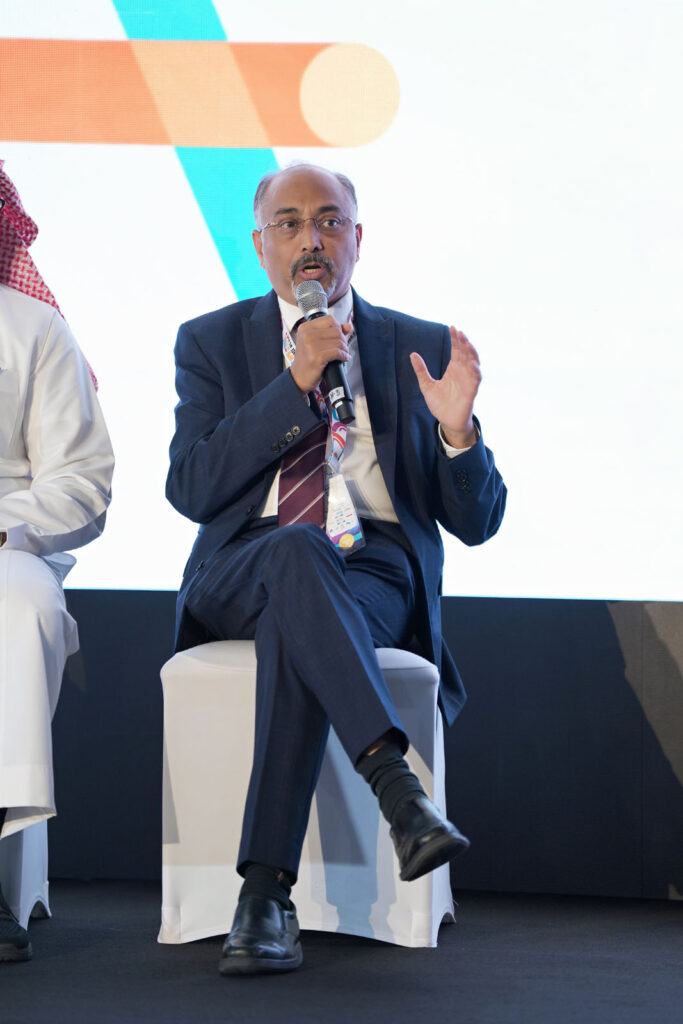 Dr. Rai delivered an insightful talk on "Surgical Management of Portal Hypertension," sharing his extensive expertise and clinical experience with attendees